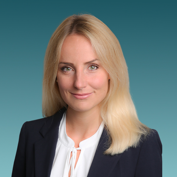 Dr. med. Janine M. Edelmann, California Skin, Ihre Experten für Faltenbehandlungen in Augsburg